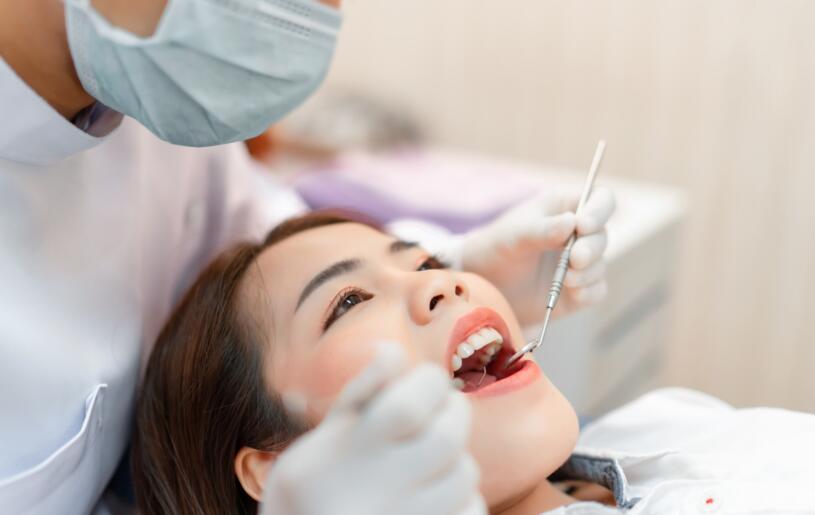 traitement des caries et taches dentaires